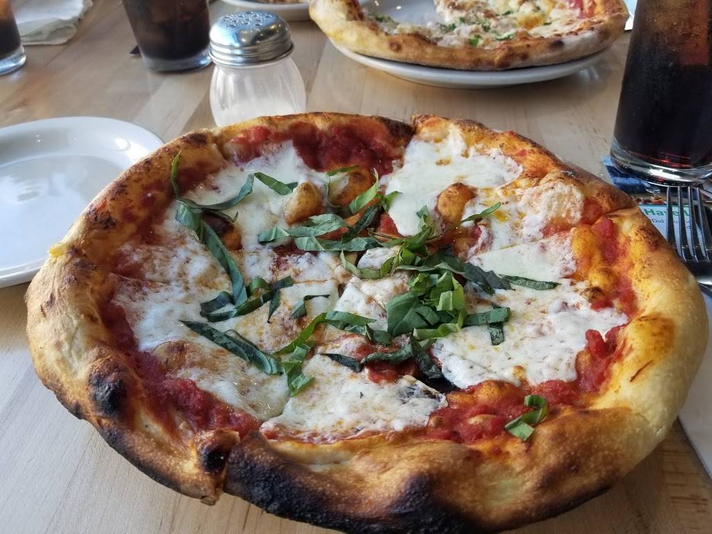 Humble Pie Odysea | restaurant | 9500 East Vía de Ventura e220, Scottsdale, AZ 85256, USA | 4807458600 OR +1 480-745-8600