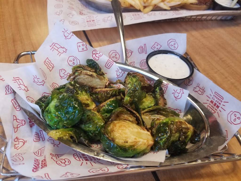 Smashburger | restaurant | 21202 South Ellsworth Loop Road Ste 112, Queen Creek, AZ 85142, USA | 4808889800 OR +1 480-888-9800