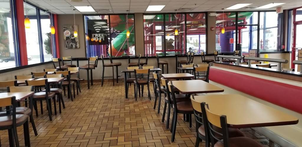 Burger King | restaurant | 96 NY-110, South Farmingdale, NY 11735, USA | 6316941995 OR +1 631-694-1995