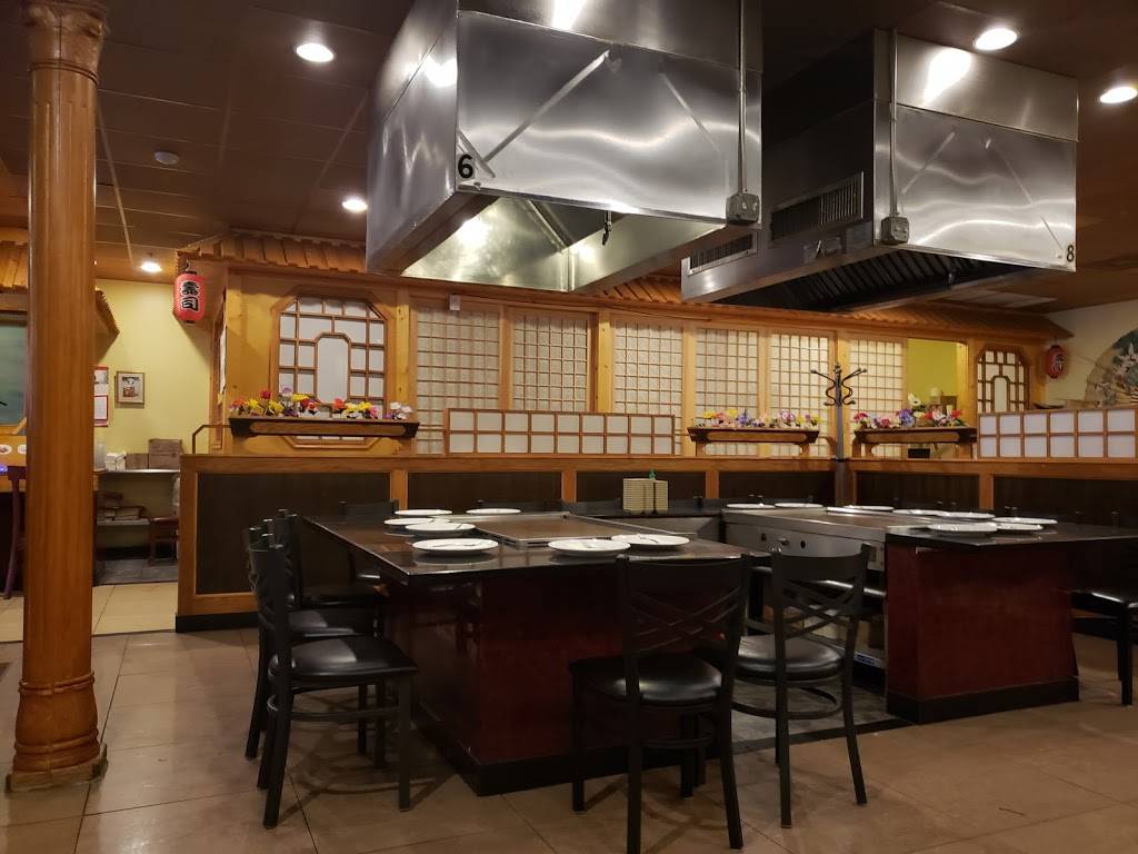 Fuji Mountain Steak House | restaurant | 4237 Branch Ave, Temple Hills, MD 20748, USA | 3018998666 OR +1 301-899-8666