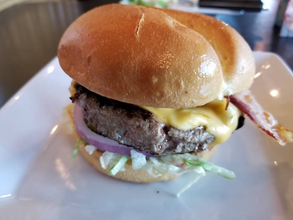 Ruby Tuesday | restaurant | 7692 Richmond Hwy, Alexandria, VA 22306, USA | 7037657020 OR +1 703-765-7020