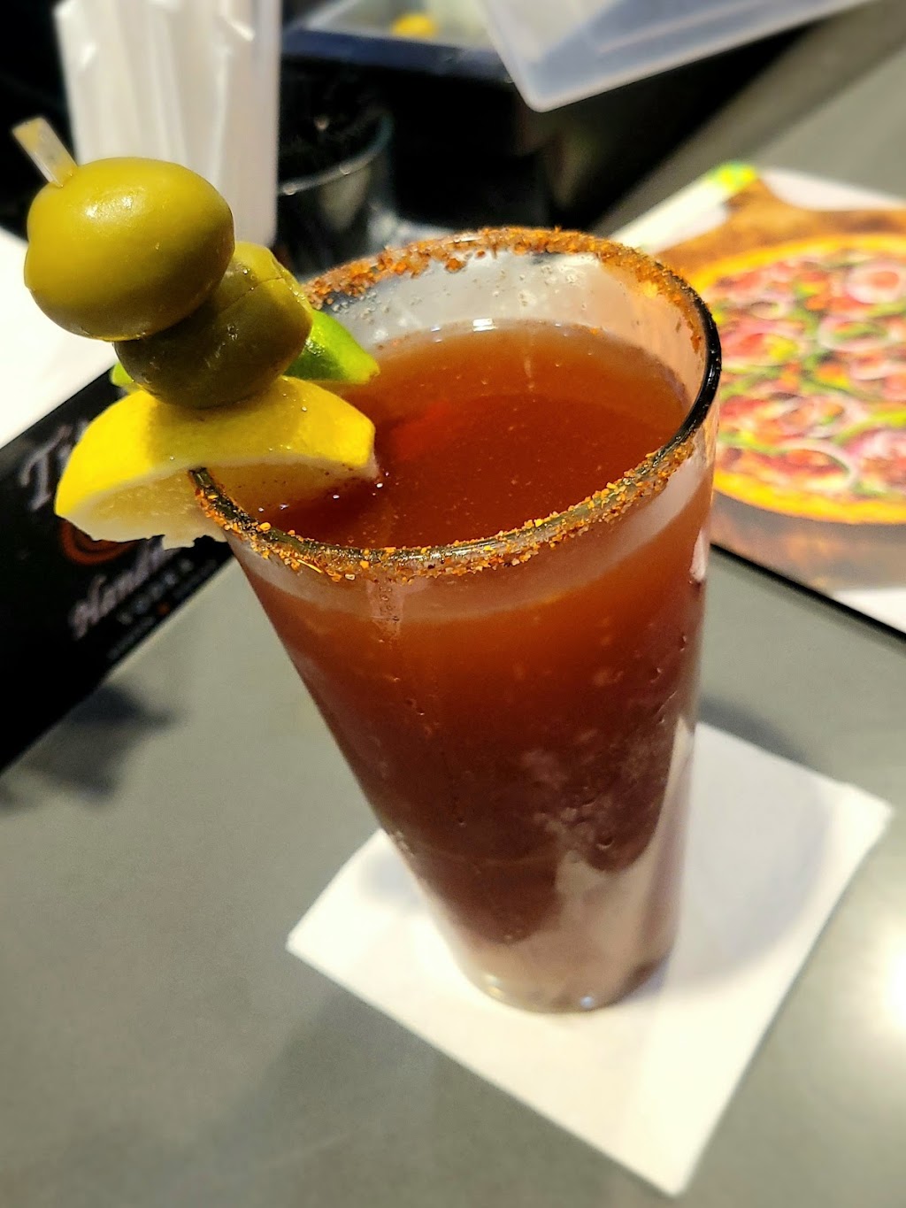 Bostons Restaurant & Sports Bar | restaurant | 2030 S Avenue 3 E, Yuma, AZ 85365, USA | 9282484911 OR +1 928-248-4911