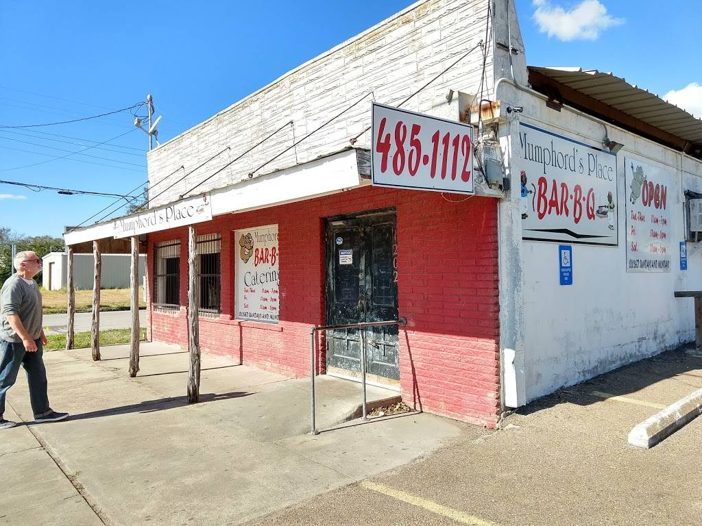 Mumphords Place Restaurant | restaurant | 1202 E Juan Linn St, Victoria, TX 77901, USA | 3614851112 OR +1 361-485-1112