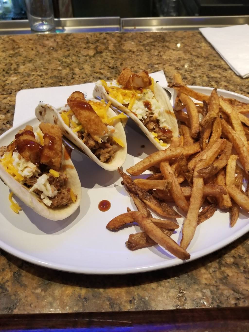 Paninis Westlake | restaurant | 23800 Detroit Rd, Westlake, OH 44145, USA | 4402500075 OR +1 440-250-0075