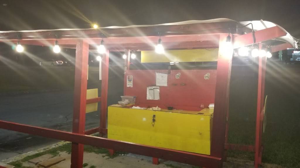 Old Style Hot Tamales - Westwego | restaurant | 909 Westbank Expy, Westwego, LA 70094, USA | 5043680071 OR +1 504-368-0071