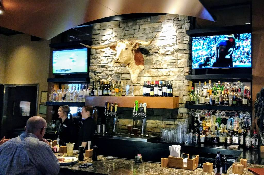 Longhorn Steakhouse | restaurant | McNamara Terminal, near Gate A66, Worldgateway Pl, Detroit, MI 48242, USA | 7349410173 OR +1 734-941-0173