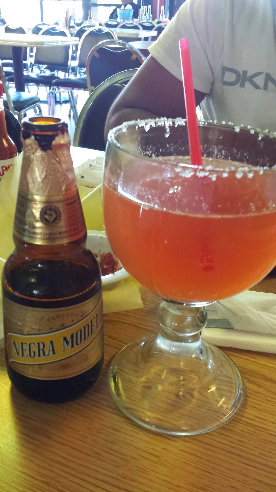 Playa Las Tunas Restaurant | restaurant | 1107 S Alvarado St, Los Angeles, CA 90006, USA | 2133658504 OR +1 213-365-8504