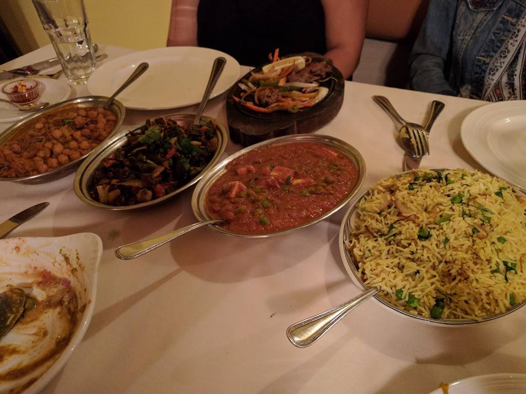 Holy Kitchen | restaurant | 4166 24th St, San Francisco, CA 94114, USA | 4156484416 OR +1 415-648-4416