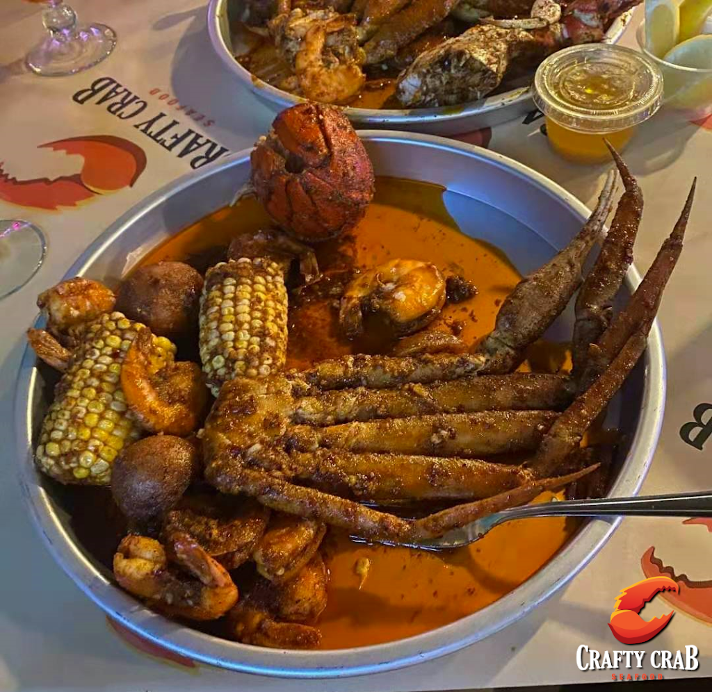 Crafty Crab | restaurant | 700 Gervais St Suite C, Columbia, SC 29201, USA | 8038289368 OR +1 803-828-9368