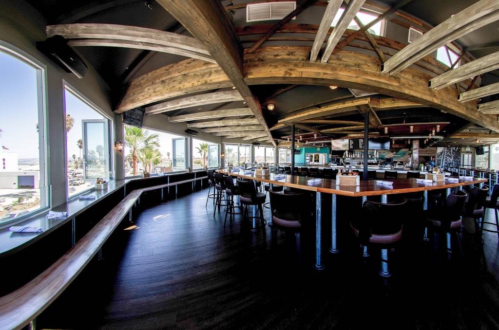 Wonderland Ocean Pub | restaurant | 5083 Santa Monica Ave, San Diego, CA 92107, USA | 6192553358 OR +1 619-255-3358