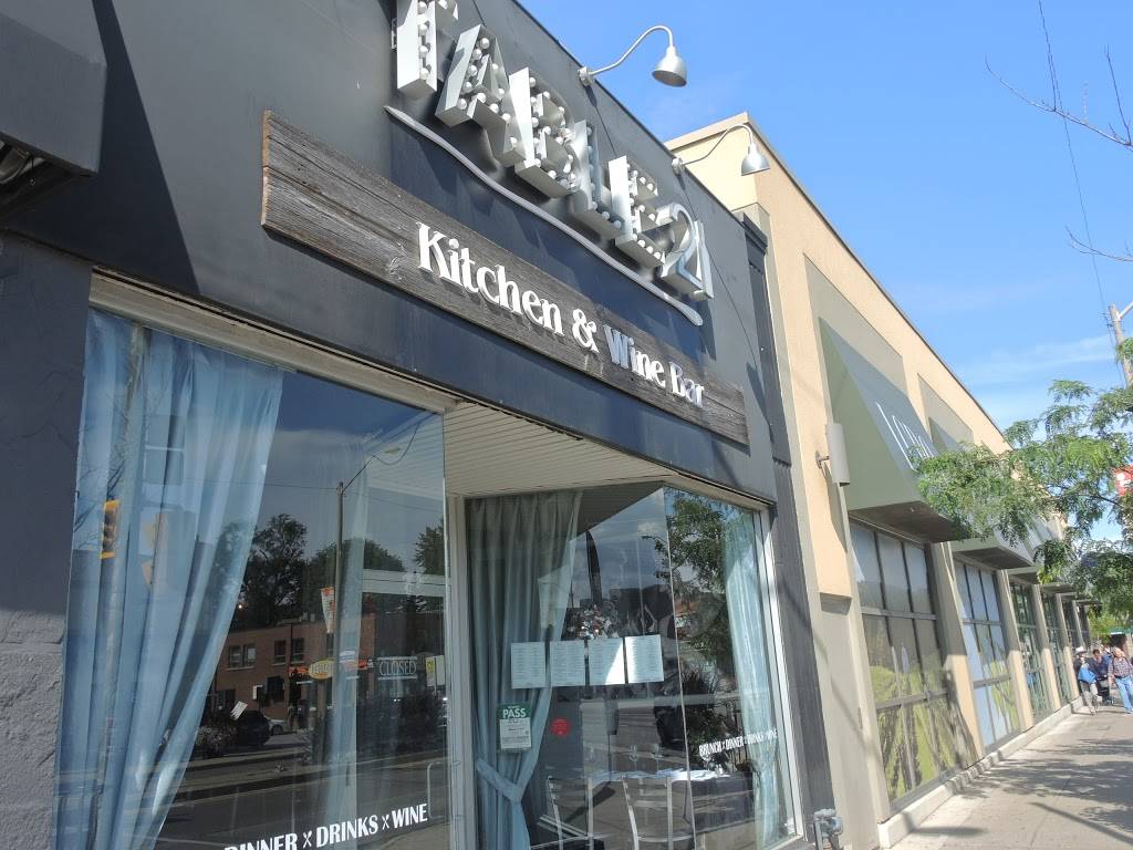 Table 21 Kitchen & Wine Bar | restaurant | 2956 Bloor St W, Etobicoke, ON M8X 1B7, Canada | 4162362867 OR +1 416-236-2867