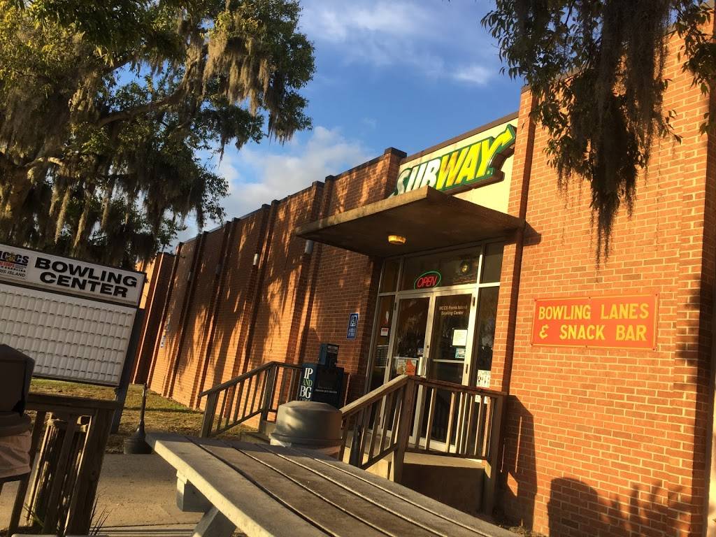 Subway | restaurant | MWR Bowling Center, Bldg 203, Marine Corp Recruit Depot, Parris Island, SC 29905, USA | 8432283672 OR +1 843-228-3672