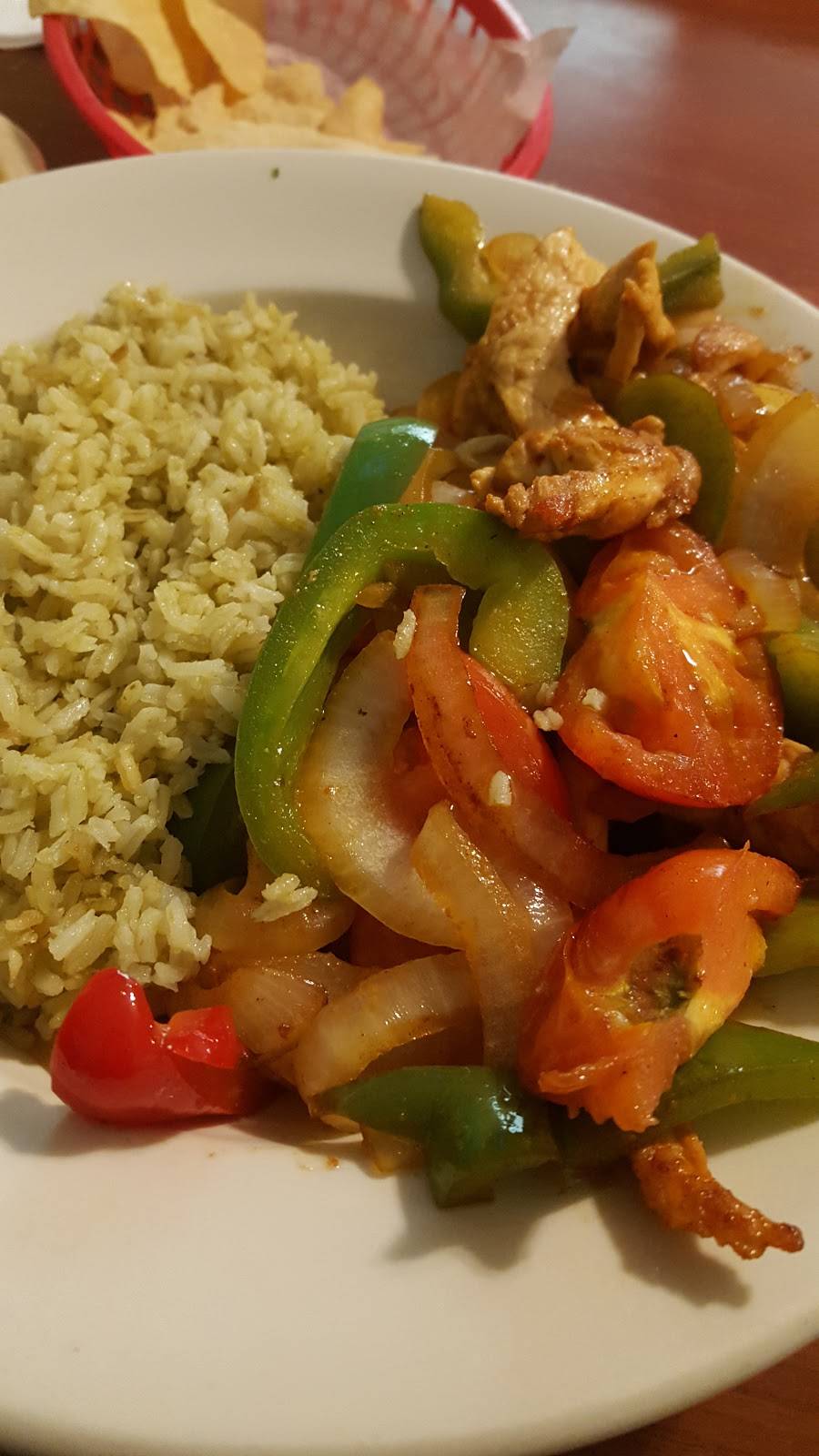 Super Mex | restaurant | 17210 Pacific Coast Hwy, Huntington Beach, CA 92648, USA | 5625924849 OR +1 562-592-4849