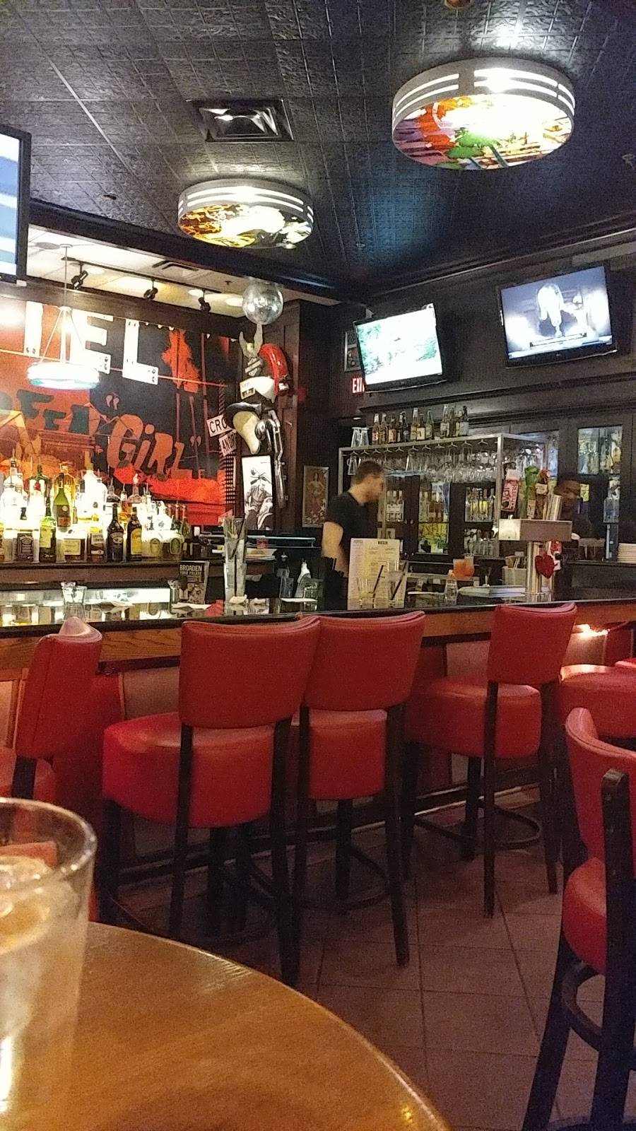 TGI Fridays | restaurant | 15407 South La Grange Road, Orland Park, IL 60462, USA | 7084600269 OR +1 708-460-0269