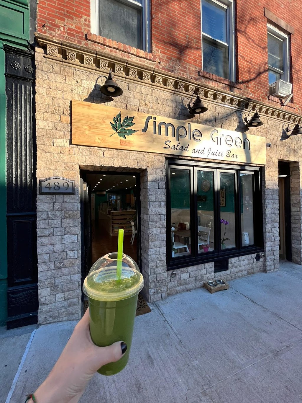 Simple Green | restaurant | 489 Court St, Brooklyn, NY 11231, USA | 7182338305 OR +1 718-233-8305
