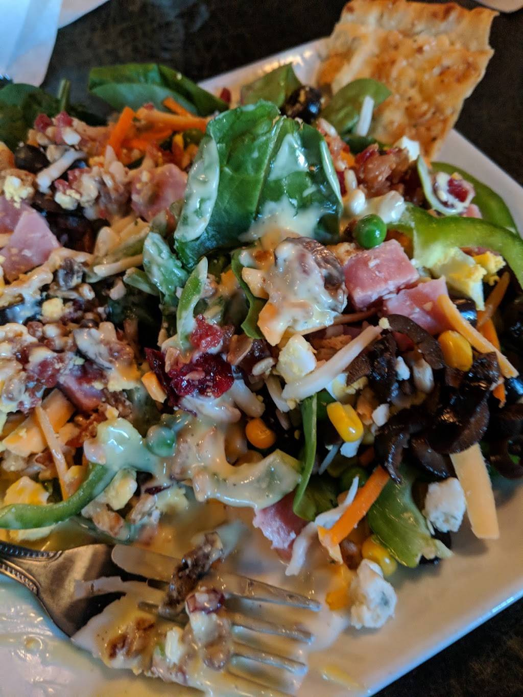 Ruby Tuesday | restaurant | 1355 Boxwood Terrace, Bedford, VA 24523, USA | 5405875770 OR +1 540-587-5770