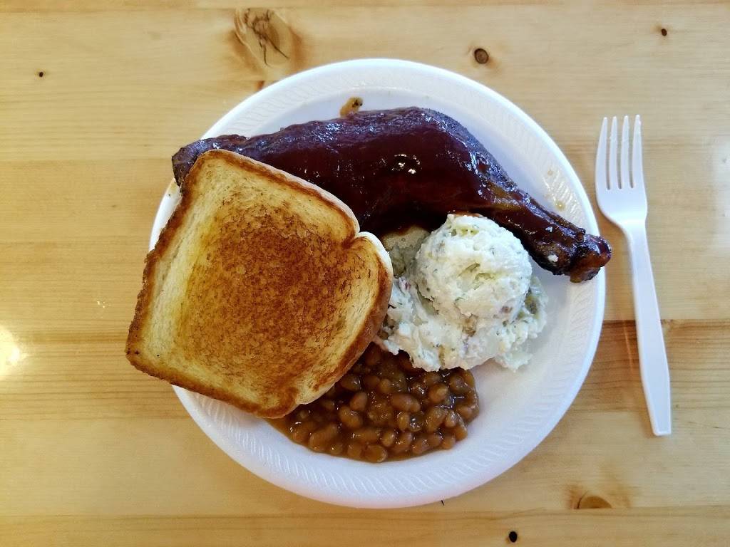 Moores Dairy Creme | restaurant | 511 6th St W, Newark, AR 72562, USA | 8707993980 OR +1 870-799-3980