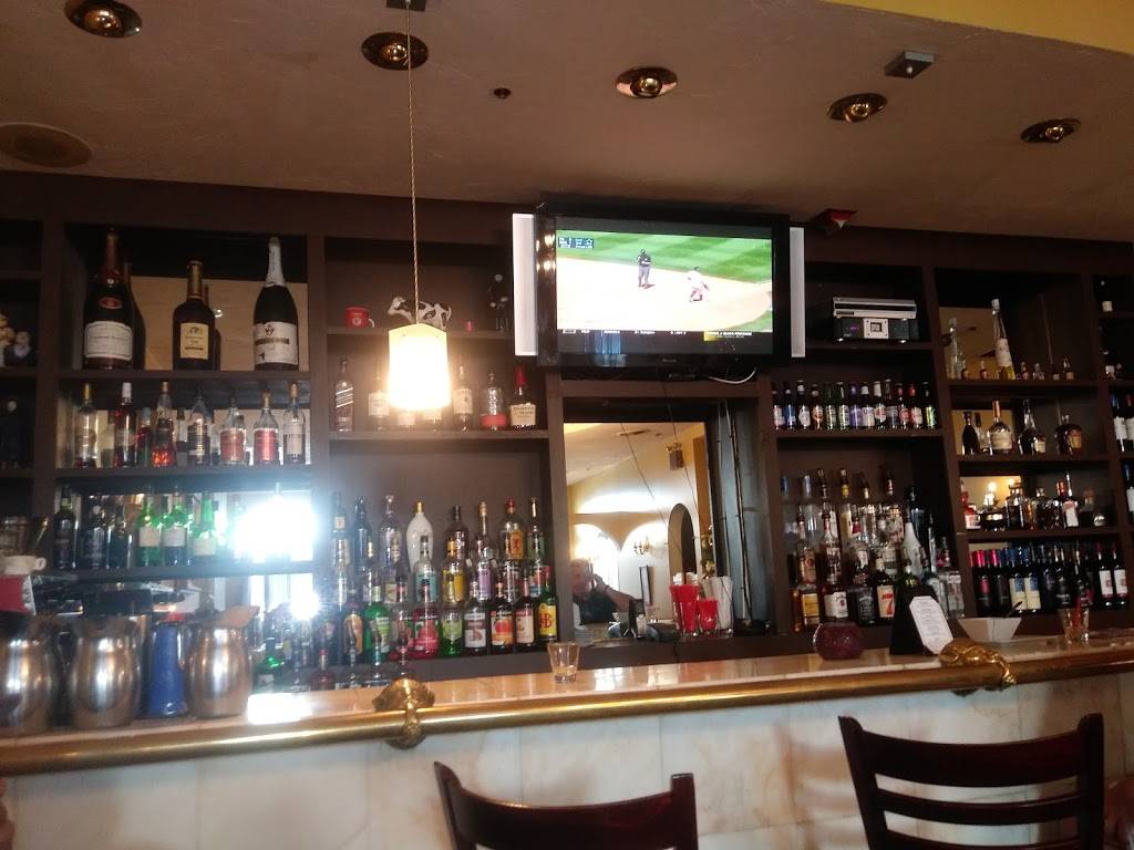 Estoril | restaurant | 1577 Pleasant St, Fall River, MA 02723, USA | 5086771200 OR +1 508-677-1200