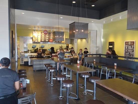 Noodles and Company | restaurant | 3030 Evans St, Greenville, NC 27834, USA | 2527566735 OR +1 252-756-6735