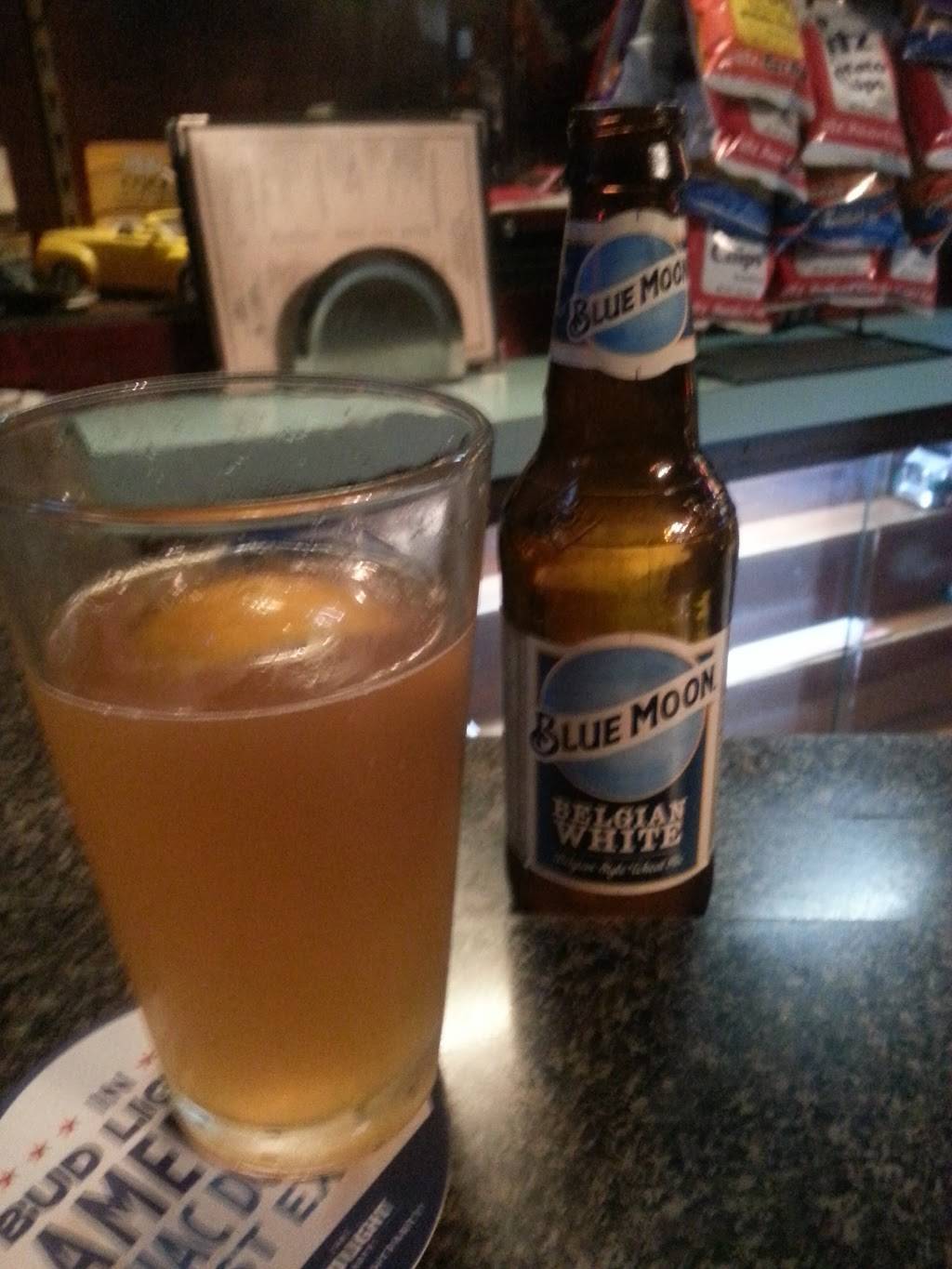 Flat Iron Tavern | restaurant | 430 New Brunswick Ave, Perth Amboy, NJ 08861, USA | 7328264470 OR +1 732-826-4470