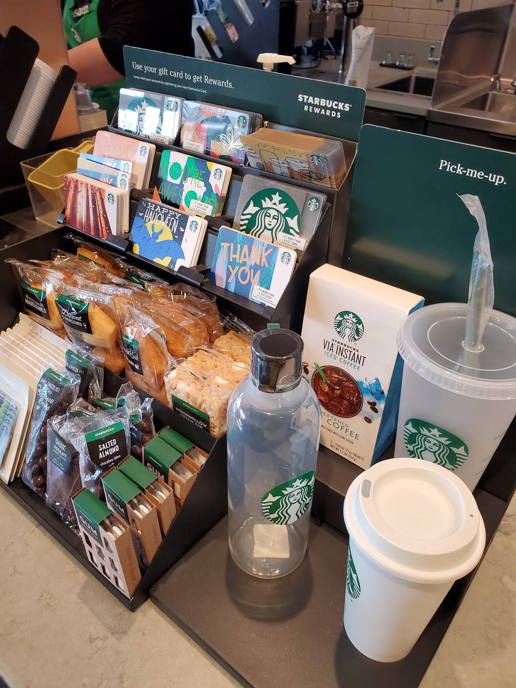 Starbucks | cafe | 4107 Wilder Rd #2, Bay City, MI 48706, USA | 9895452689 OR +1 989-545-2689