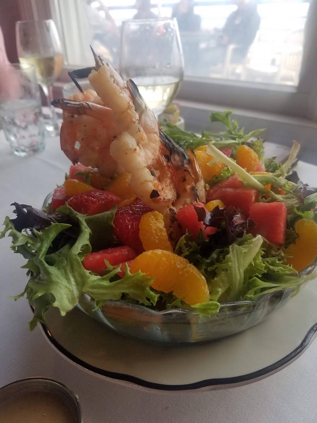 Waterfront Restaurant | restaurant | 1 Lighthouse Inn Rd, West Dennis, MA 02670, USA | 5083982244 OR +1 508-398-2244