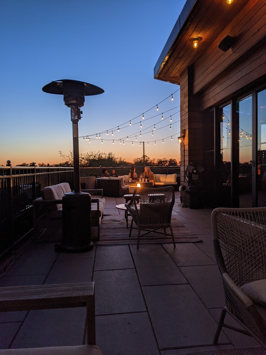 The Regent Cocktail Club | restaurant | 3035 Peachtree Rd NE #140, Atlanta, GA 30305, USA | 7704159961 OR +1 770-415-9961