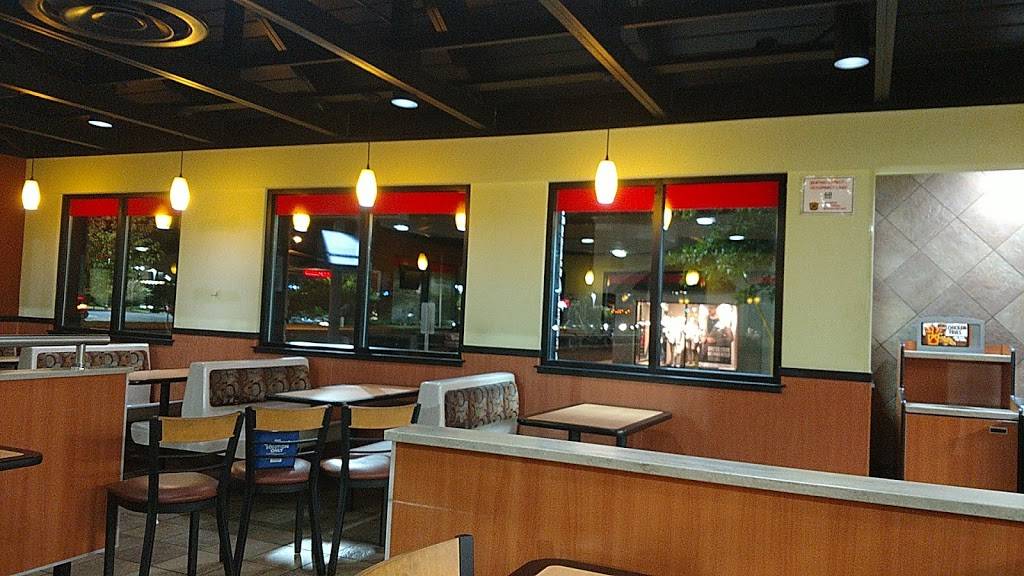 Burger King | restaurant | 1292 Boston Post Rd, Milford, CT 06460, USA | 2038773552 OR +1 203-877-3552