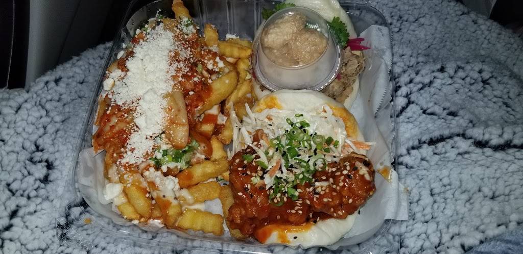 Hot Asian Buns | restaurant | 1000 Oranole Rd, Maitland, FL 32751, USA | 9042289208 OR +1 904-228-9208