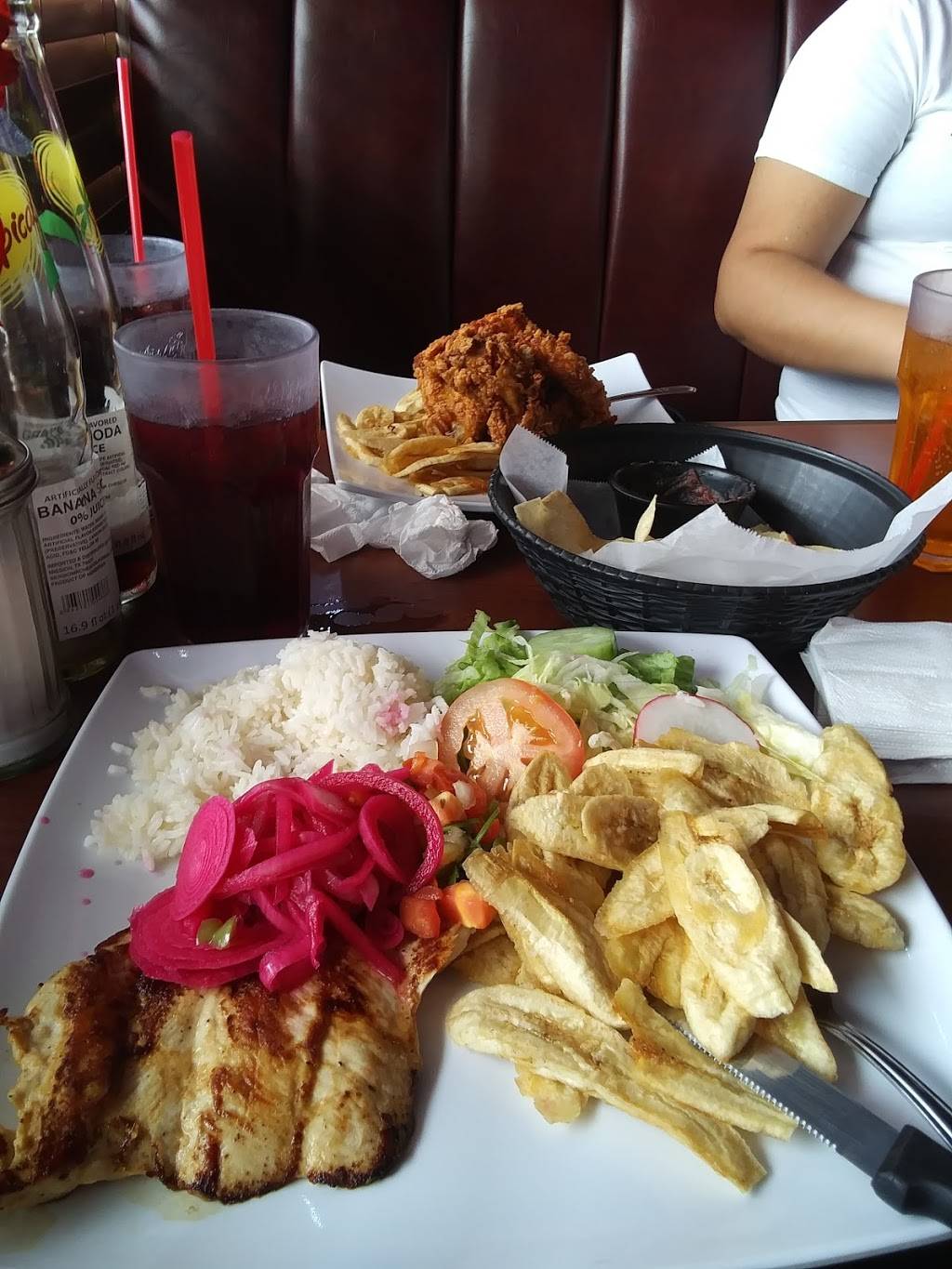 Guacamayas Honduras | restaurant | 11302 Beechnut St, Houston, TX 77072, USA | 8327704194 OR +1 832-770-4194