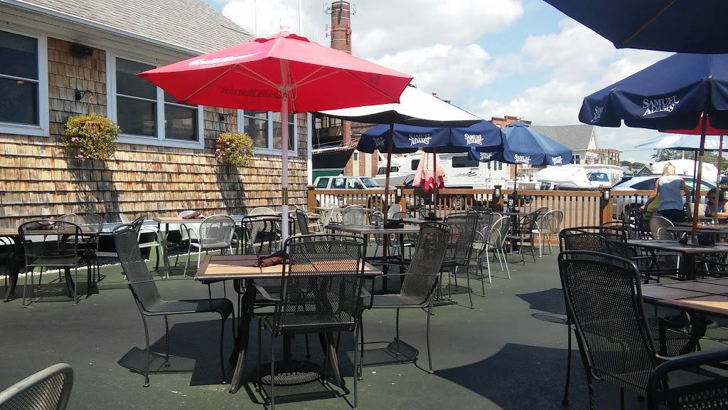 Nellie Greens Restaurant | restaurant | 50 Maple St, Branford, CT 06405, USA | 2034838400 OR +1 203-483-8400