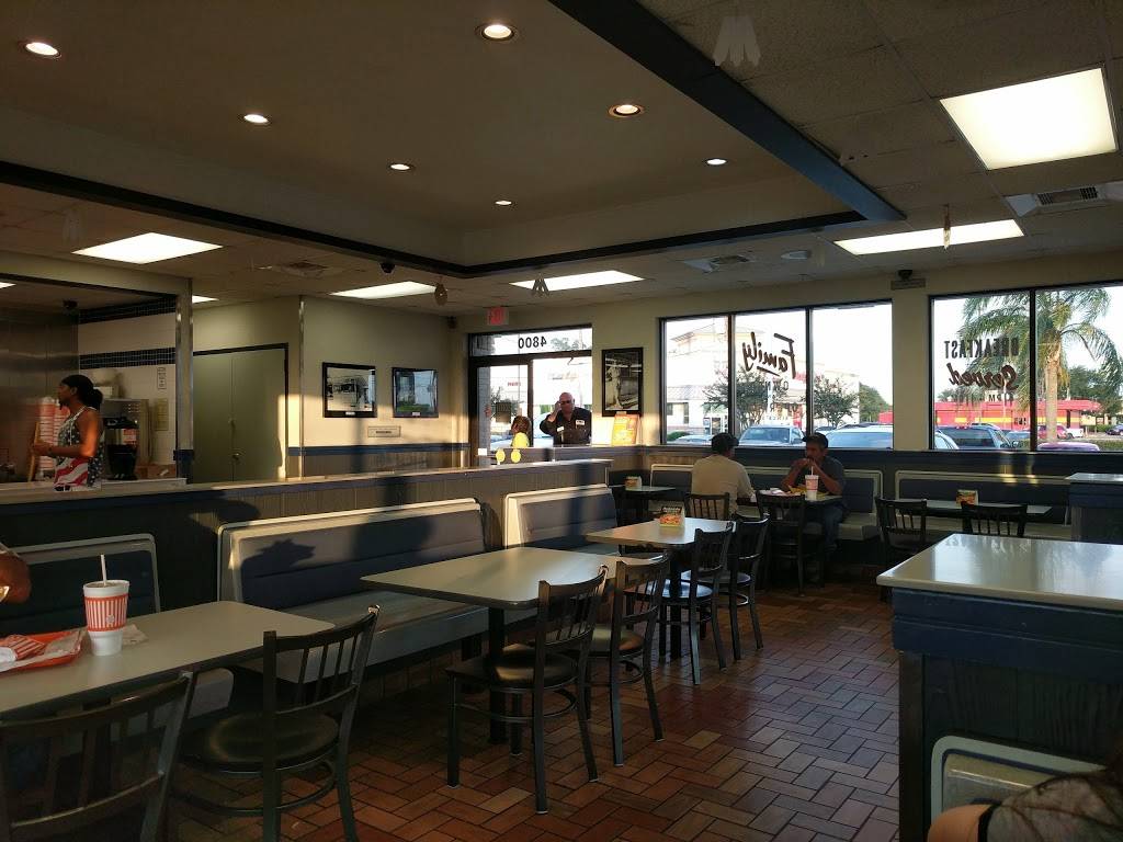 Whataburger | restaurant | 4800 Twin City Hwy, Groves, TX 77619, USA | 4099632623 OR +1 409-963-2623