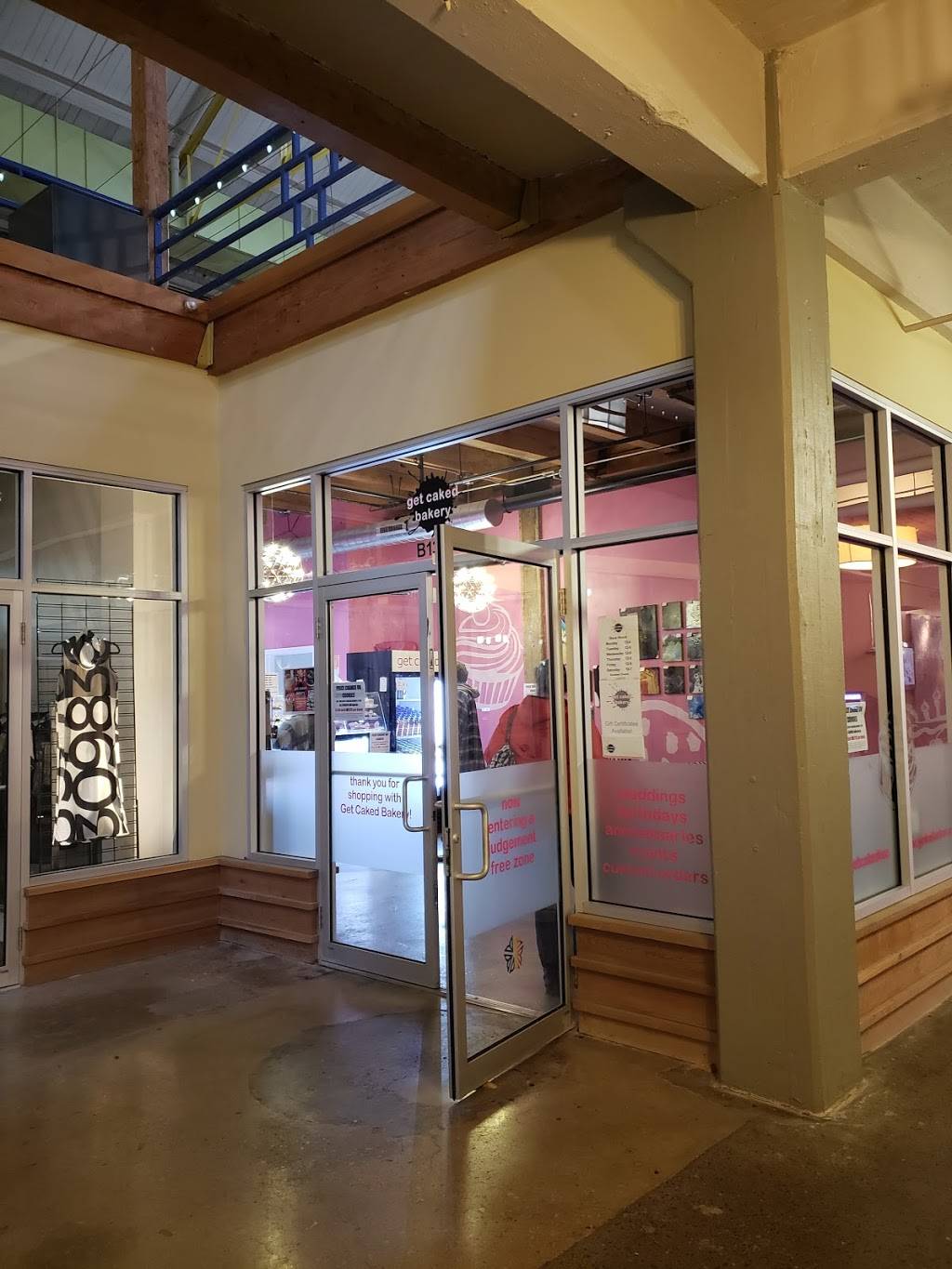 Get Caked Bakery Inc | bakery | 274 Goodman St N b132, Rochester, NY 14607, USA | 5853194314 OR +1 585-319-4314