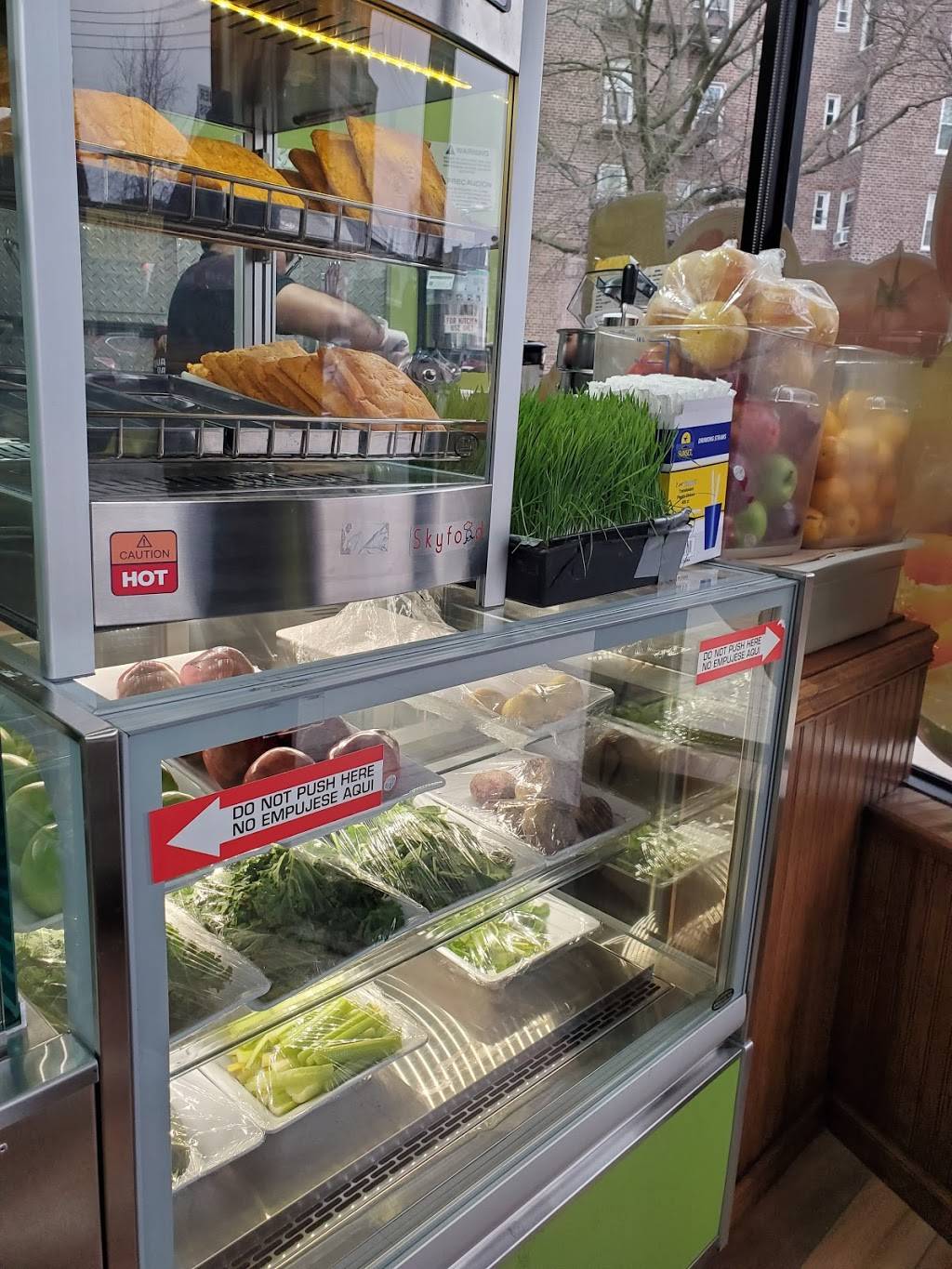 Veggie Castle mini | restaurant | 2085 Flatbush Ave, Brooklyn, NY 11234, USA | 7189754978 OR +1 718-975-4978