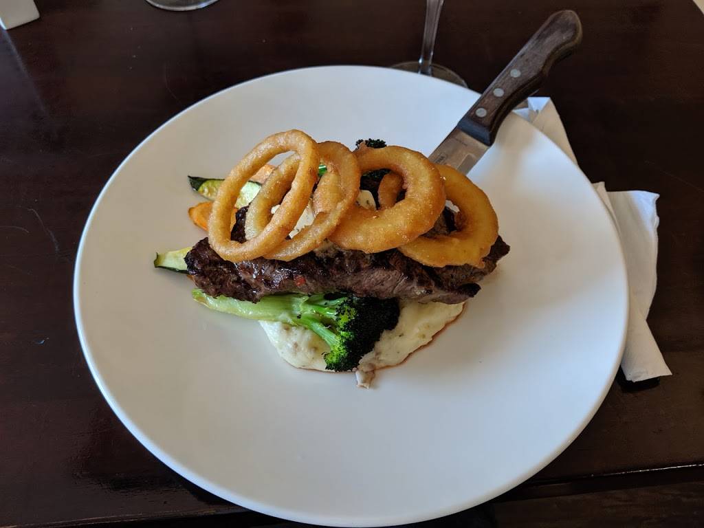 Sizzlin Restaurant | restaurant | 229 9th St E, Owen Sound, ON N4K 1N8, Canada | 2266626000 OR +1 226-662-6000