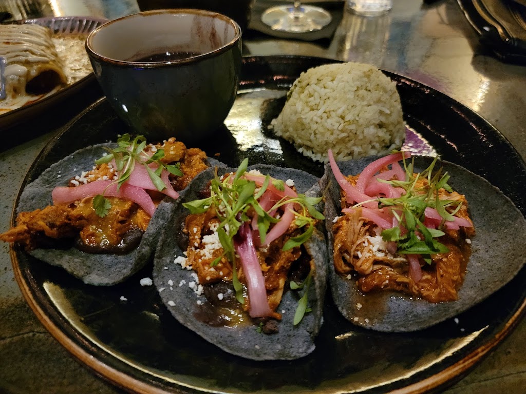 La Neta Cocina y Lounge | restaurant | 1770 Festival Plaza Dr #200, Las Vegas, NV 89135, USA | 7024765484 OR +1 702-476-5484