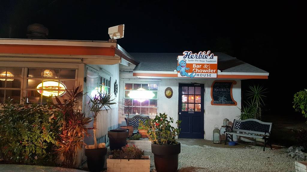 Herbies Bar & Chowder House | restaurant | 6350 Overseas Hwy, Marathon, FL 33050, USA | 3057436373 OR +1 305-743-6373