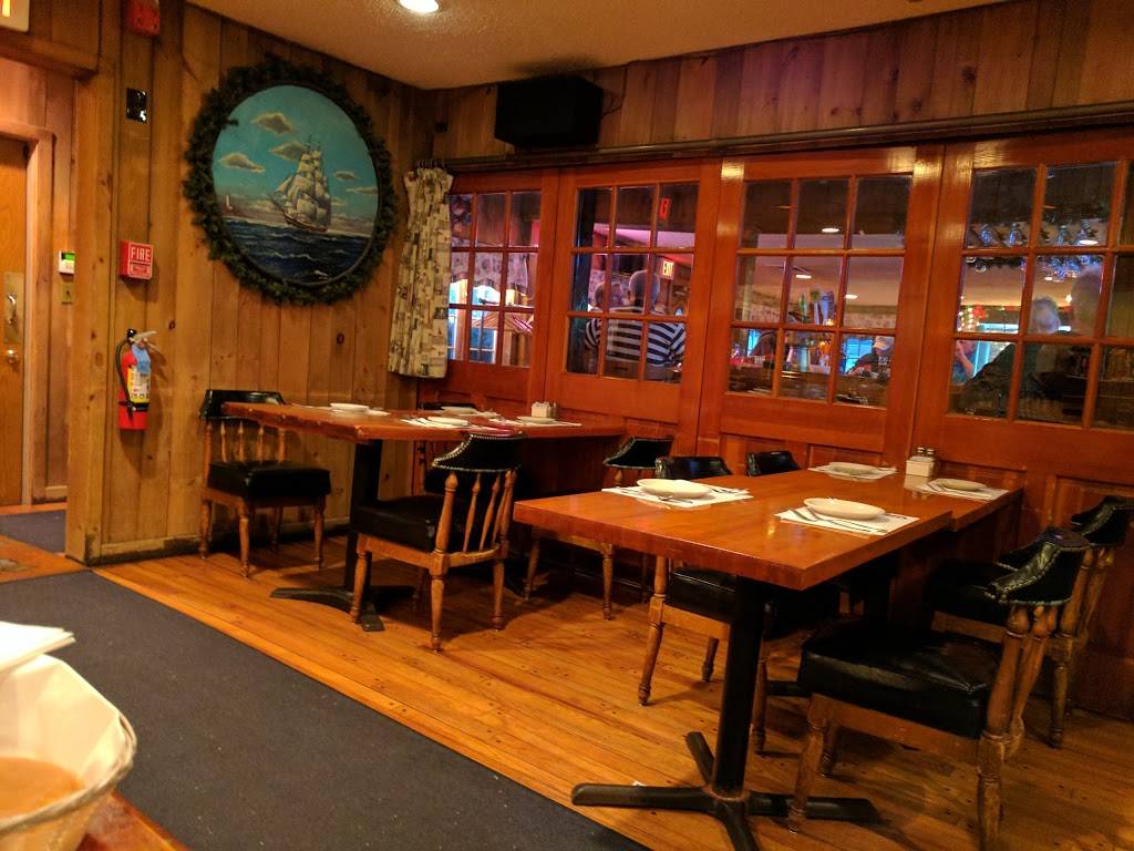 The White Whale | restaurant | 3580 Bayview St, Seaford, NY 11783, USA | 5167851067 OR +1 516-785-1067