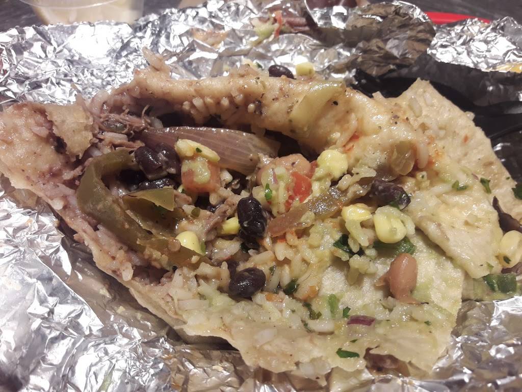 Chipotle Mexican Grill | restaurant | 895 N Academy Blvd, Colorado Springs, CO 80909, USA | 7195721727 OR +1 719-572-1727