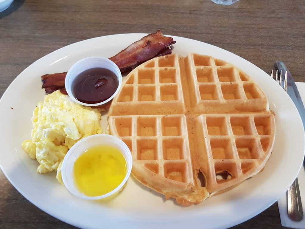 Panns Restaurant | restaurant | 6710 La Tijera Blvd, Los Angeles, CA 90045, USA | 3237763770 OR +1 323-776-3770