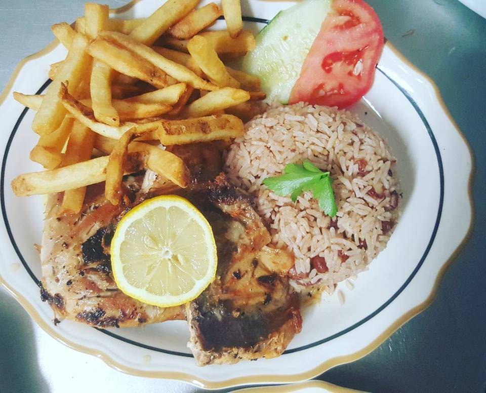 Monte Cara Restaurant | restaurant | 532 Lonsdale Ave, Pawtucket, RI 02860, USA | 4017282480 OR +1 401-728-2480