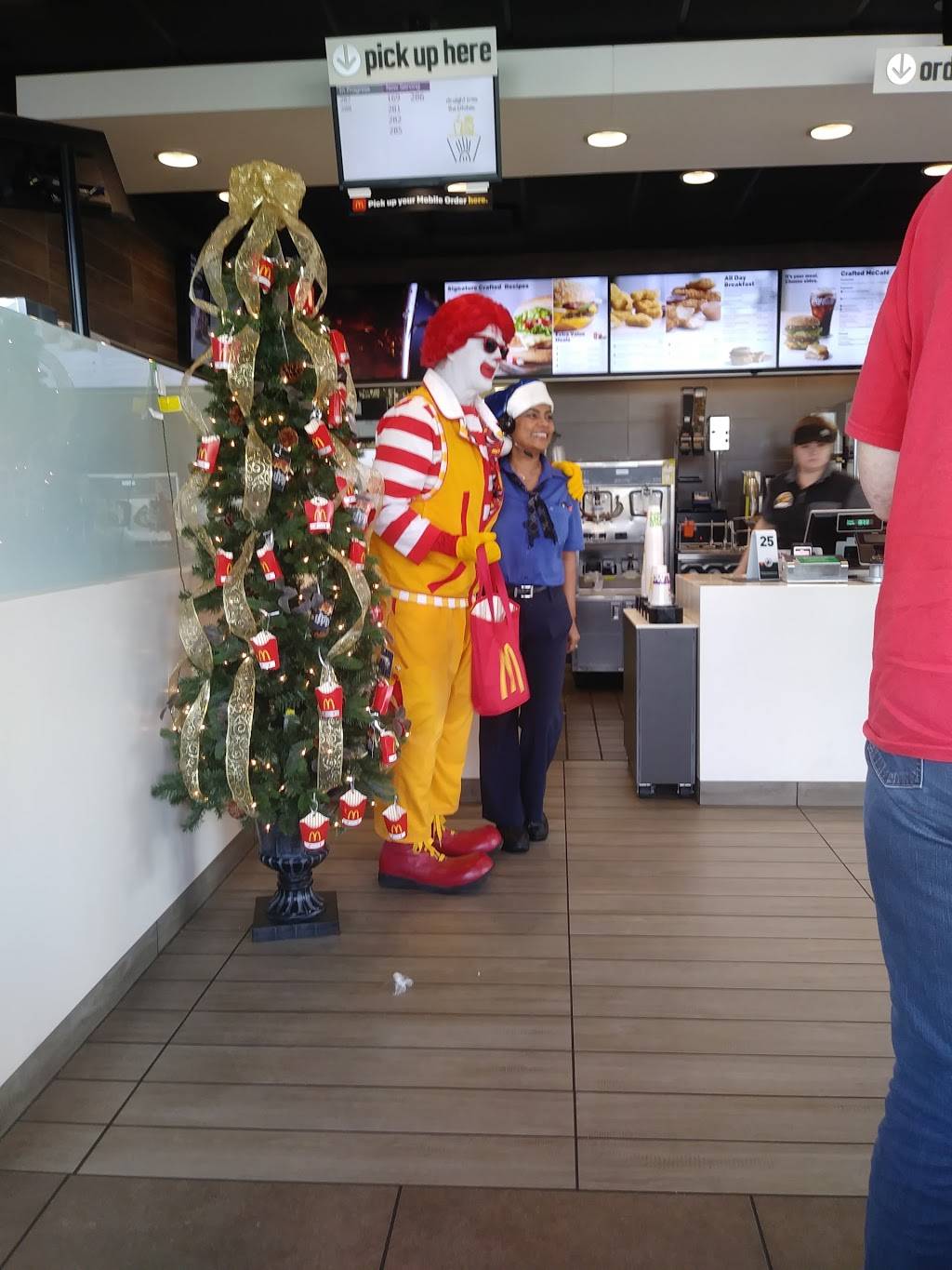 McDonalds | cafe | 5960 SE Federal Hwy, Stuart, FL 34997, USA | 7724638102 OR +1 772-463-8102