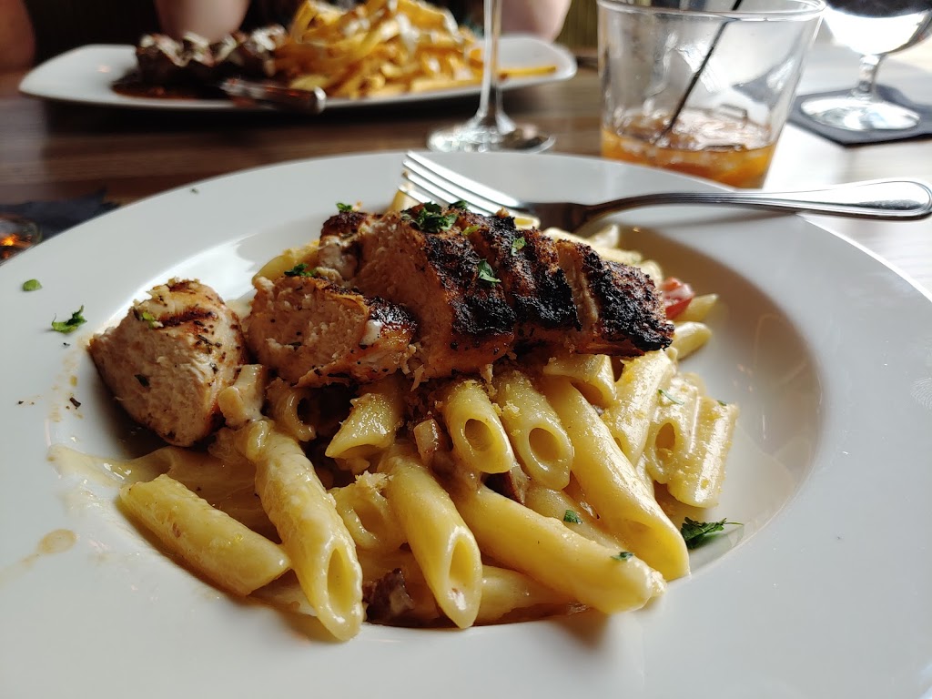 22TEN Kitchen Cocktails | restaurant | 2210 W 69th St, Sioux Falls, SD 57108, USA | 6052711787 OR +1 605-271-1787