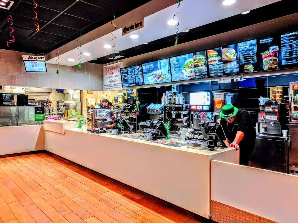 McDonalds | cafe | 1951 N Western Ave, Chicago, IL 60647, USA | 7732762366 OR +1 773-276-2366