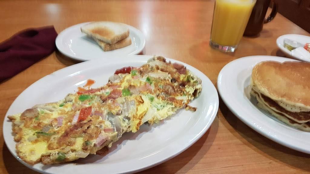 Cadillac Square Diner | restaurant | 101 Cadillac Square, Detroit, MI 48226, USA | 3139746923 OR +1 313-974-6923