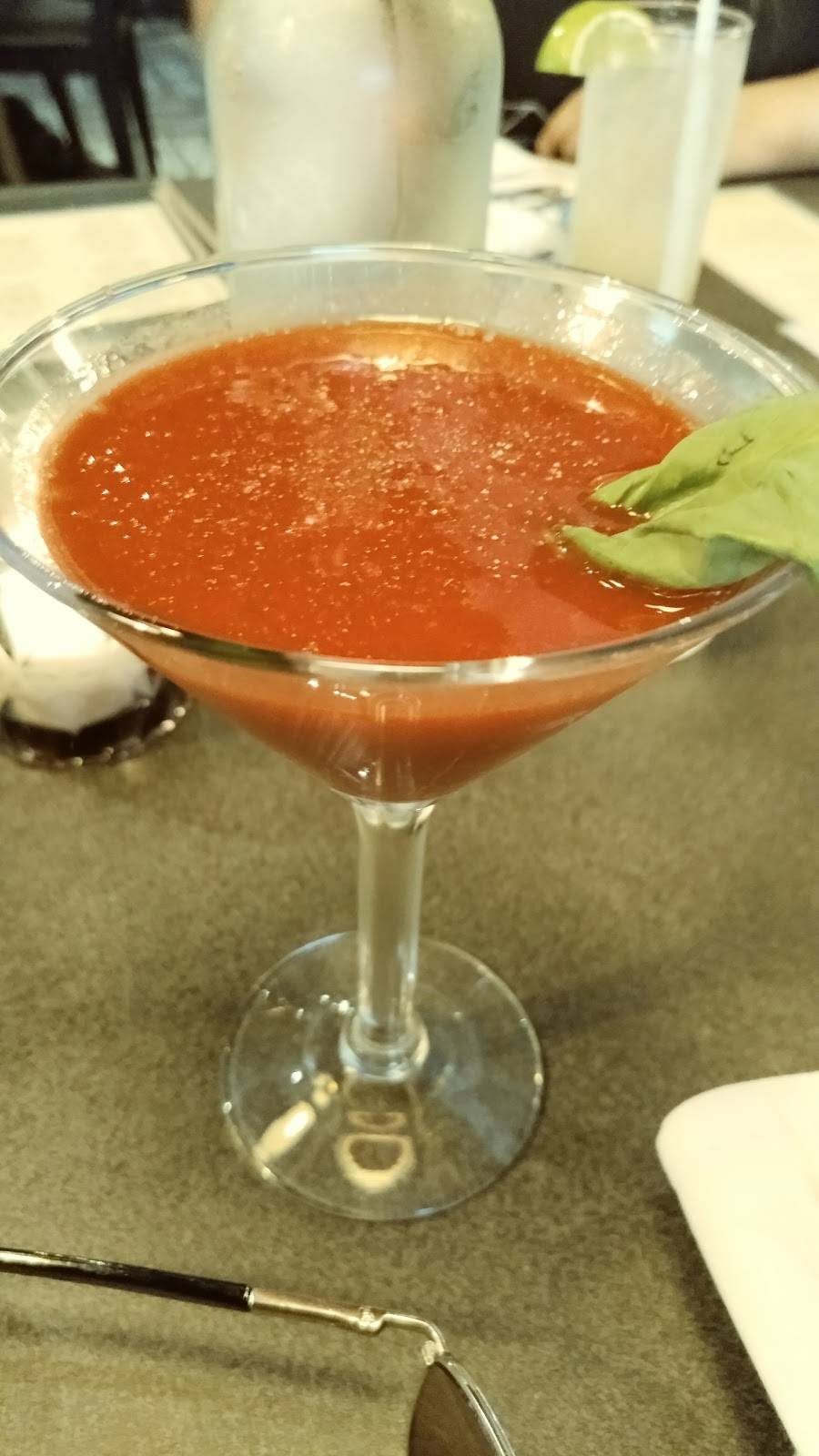 Le Social Bar | restaurant | 150 Rue Saint-Jacques, Granby, QC J2G 8V6, Canada | 4509913336 OR +1 450-991-3336