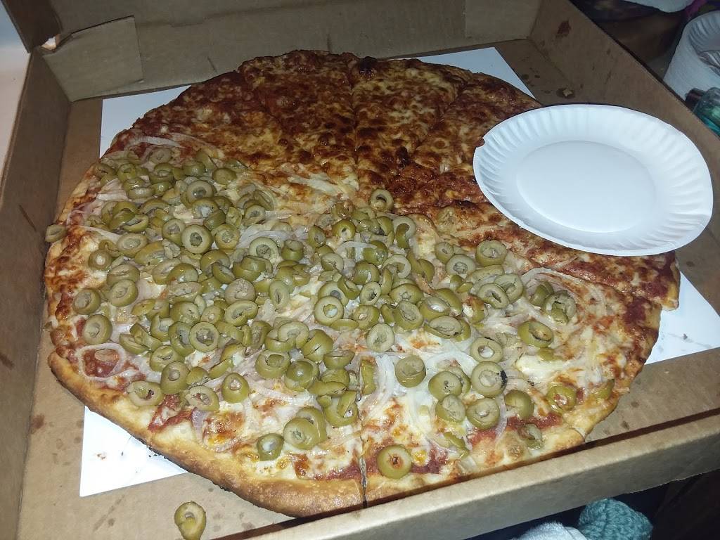 Pizza King | restaurant | 600 S Mission St, Mt Pleasant, MI 48858, USA | 9897729435 OR +1 989-772-9435