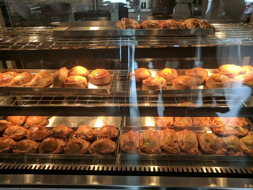 El Sur | restaurant | 300 De Haro St, San Francisco, CA 94103, USA | 4155302803 OR +1 415-530-2803