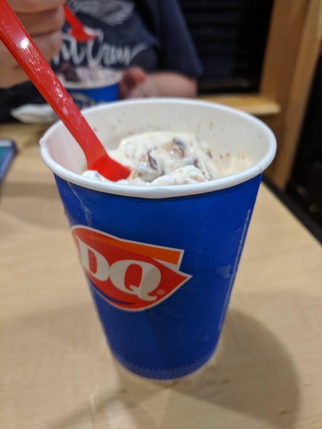 Dairy Queen Grill & Chill | restaurant | 1110 N Locust Ave, Lawrenceburg, TN 38464, USA | 9317622741 OR +1 931-762-2741