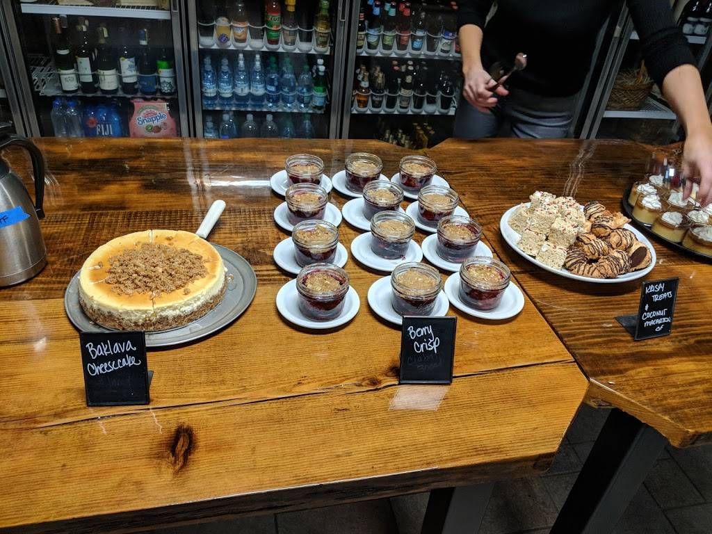 Out Aza Blue | restaurant | 57625 NW Wilson River Hwy, Gales Creek, OR 97117, USA | 5033572900 OR +1 503-357-2900